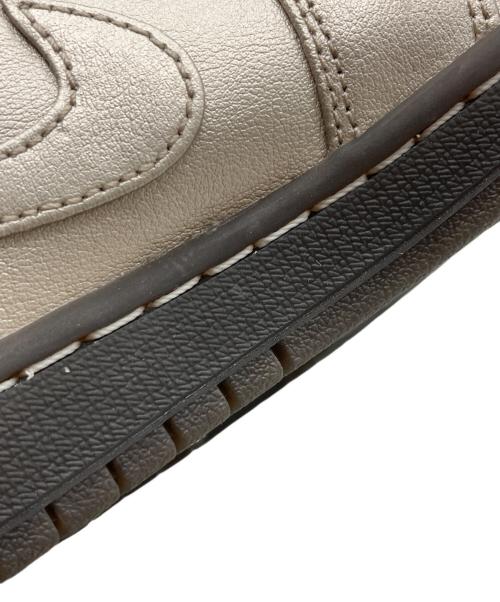 NIKE（ナイキ）NIKE (ナイキ) AIR JORDAN 1 LOW シャンパンゴールド サイズ:23の古着・服飾アイテム
