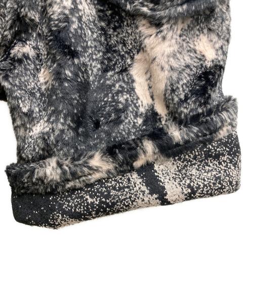 SUPREME（シュプリーム）Supreme (シュプリーム) Faux Fur Short ピンク×ブラック サイズ:W３０の古着・服飾アイテム