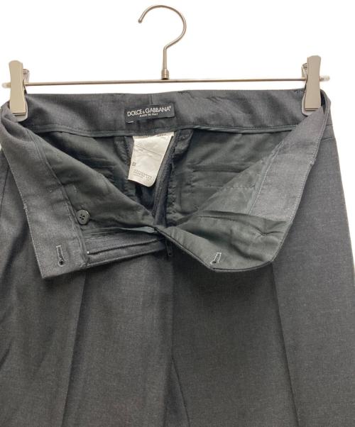 DOLCE & GABBANA（ドルチェ＆ガッバーナ）DOLCE & GABBANA (ドルチェ＆ガッバーナ) ベストレイヤードデザインセットアップスーツ グレー サイズ:36の古着・服飾アイテム