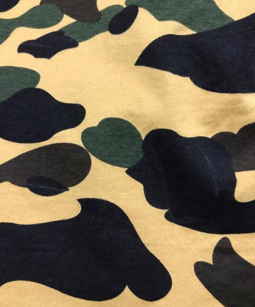 A BATHING APE（ア ベイシング エイプ）A BATHING APE (ア ベイシング エイプ) ダックカモカットソー ベージュ サイズ:Sの古着・服飾アイテム