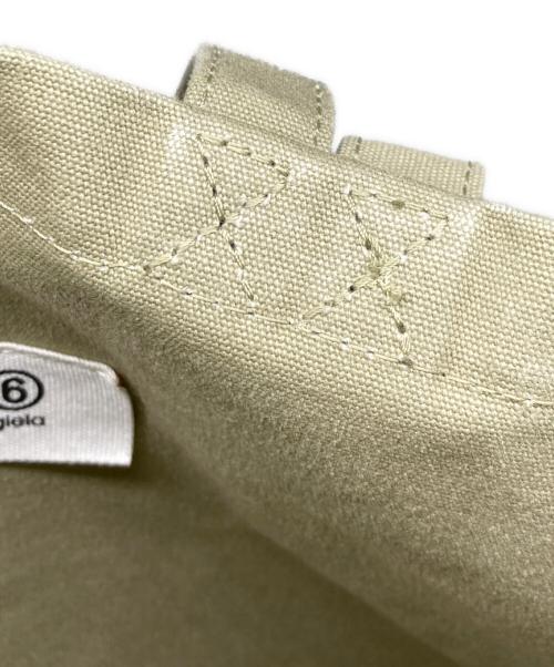 MM6 Maison Margiela（エムエムシックスメゾンマルジェラ）MM6 Maison Margiela (エムエムシックスメゾンマルジェラ) ベルリンバッグ カーキの古着・服飾アイテム
