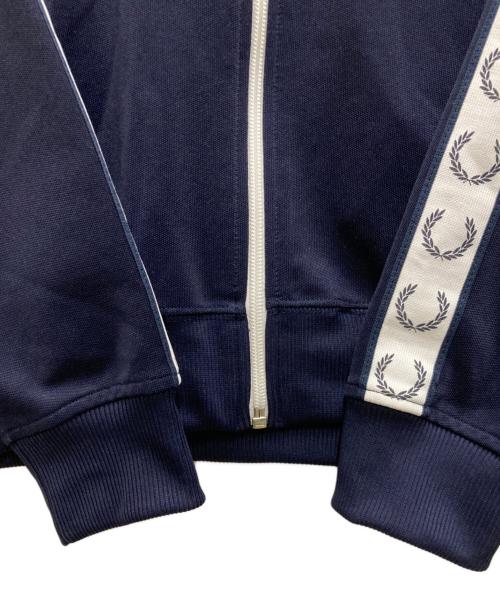 FRED PERRY（フレッドペリー）FRED PERRY (フレッドペリー) Taped Track Jacket ネイビー サイズ:Sの古着・服飾アイテム