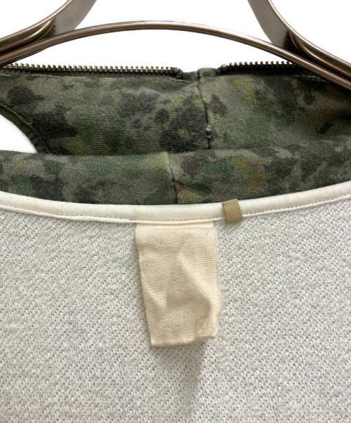 JIAN YE（ジェン イェ）JIAN YE (ジェン イェ) CAMO-HOODIE グリーン サイズ:FREEの古着・服飾アイテム