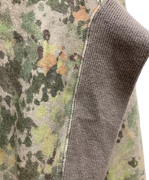 JIAN YE（ジェン イェ）JIAN YE (ジェン イェ) CAMO-HOODIE グリーン サイズ:FREEの古着・服飾アイテム