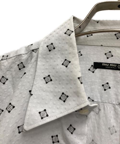 MIU MIU（ミュウミュウ）MIU MIU (ミュウミュウ) ジオメトリードレスシャツ ブルー サイズ:38の古着・服飾アイテム