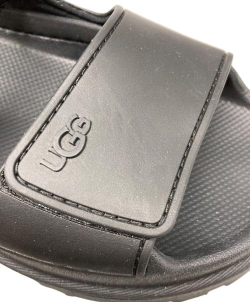 UGG（アグ）UGG (アグ) GoldenGlow Sandal ブラック サイズ:US 7の古着・服飾アイテム