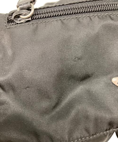PRADA（プラダ）PRADA (プラダ) 三角プレートショルダーバッグ ブラックの古着・服飾アイテム