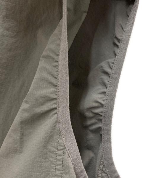 Creek Angler's Device（クリークアングラーズデヴァイス）Creek Angler's Device (クリークアングラーズデヴァイス) ナイロンベスト グレー サイズ:Ⅼの古着・服飾アイテム