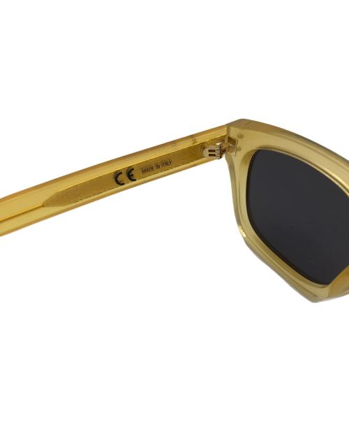 SUPREME（シュプリーム）Supreme (シュプリーム) Avon Sunglasses Gold ゴールドの古着・服飾アイテム