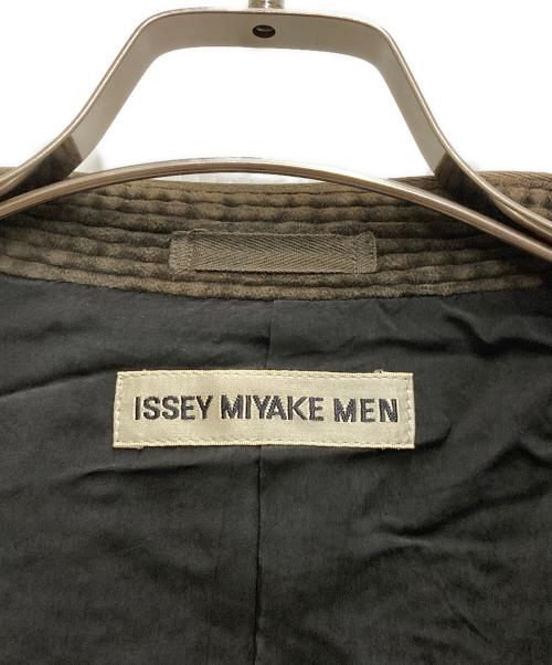ISSEY MIYAKE MEN（イッセイミヤケメン）ISSEY MIYAKE MEN (イッセイミヤケメン) バンドカラージャケット グレー サイズ:2の古着・服飾アイテム
