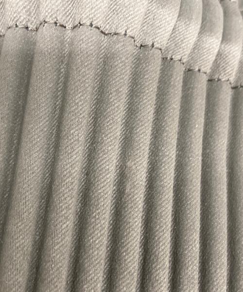 HOMME PLISSE ISSEY MIYAKE（オム プリッセ イッセイ ミヤケ）HOMME PLISSE ISSEY MIYAKE (オム プリッセ イッセイ ミヤケ) プリーツナップザック ブラウンの古着・服飾アイテム