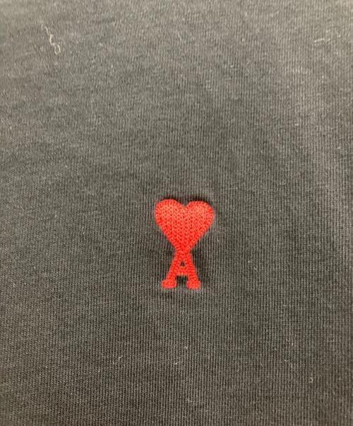 AMI Alexandre Mattiussi（アミアレクサンドルマテュッシ）AMI Alexandre Mattiussi (アミアレクサンドルマテュッシ) ハートロゴ入り長袖Tシャツ ブラック サイズ:Sの古着・服飾アイテム