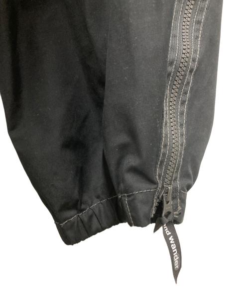 andwander（アンドワンダー）andwander (アンドワンダー) ベルテッドジョガーパンツ ブラック サイズ:Ⅿの古着・服飾アイテム