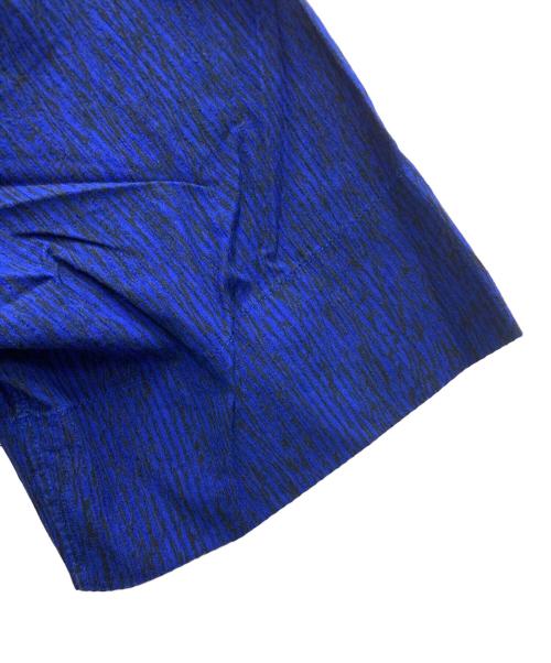 ISSEY MIYAKE MEN（イッセイミヤケメン）ISSEY MIYAKE MEN (イッセイミヤケメン) ストライプ織S/Sシャツ ブルー サイズ:2の古着・服飾アイテム