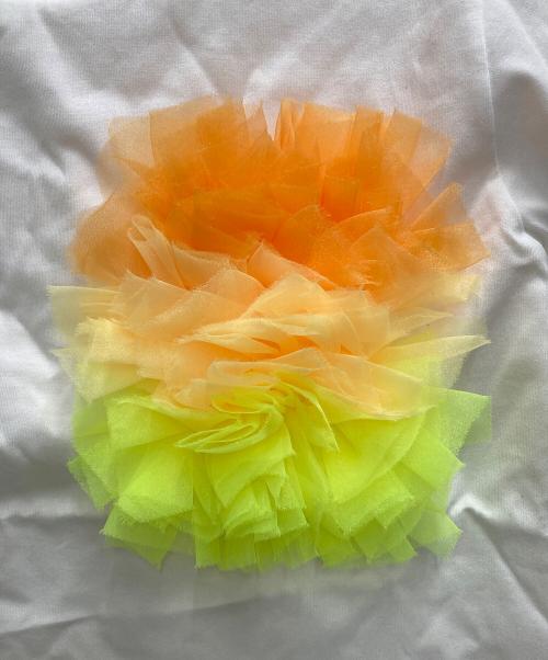 TOMO KOIZUMI（トモコイズミ）TOMO KOIZUMI (トモコイズミ) フリルTEE ホワイト サイズ:Ⅼの古着・服飾アイテム