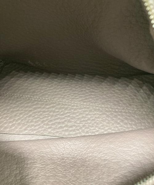 IACUCCI（イアクッチ）IACUCCI (イアクッチ) ANCORA ワンハンドル2WAYバッグ グレージュの古着・服飾アイテム