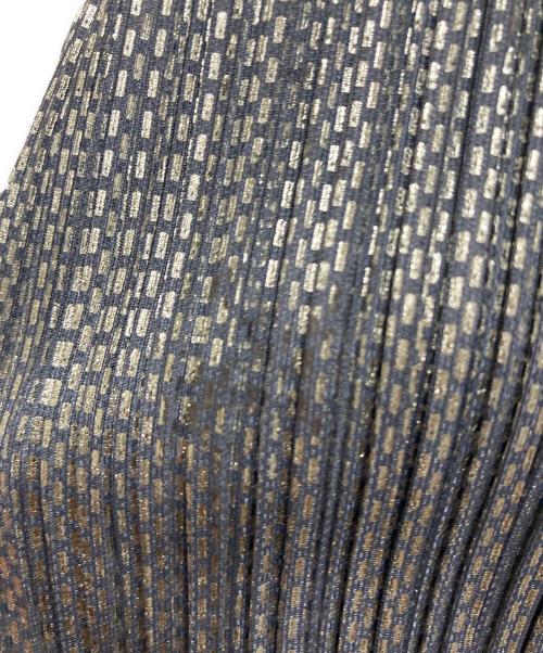 PLEATS PLEASE（プリーツプリーズ）PLEATS PLEASE (プリーツプリーズ) ノースリーブメタリックプリーツカットソー シルバー サイズ:3の古着・服飾アイテム