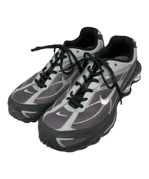 NIKE（ナイキ）NIKE (ナイキ) SHOXRIDE 2 LT グレー サイズ:US 9 1/2の古着・服飾アイテム