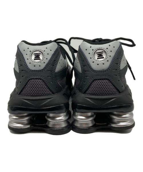 NIKE（ナイキ）NIKE (ナイキ) SHOXRIDE 2 LT グレー サイズ:US 9 1/2の古着・服飾アイテム