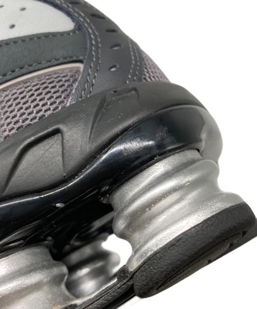 NIKE（ナイキ）NIKE (ナイキ) SHOXRIDE 2 LT グレー サイズ:US 9 1/2の古着・服飾アイテム