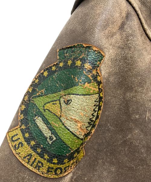 US AIR FORCE（ユーエスエアフォース）US AIR FORCE (ユーエスエアフォース) A-2フライトジャケット ブラウン サイズ:Ⅼの古着・服飾アイテム