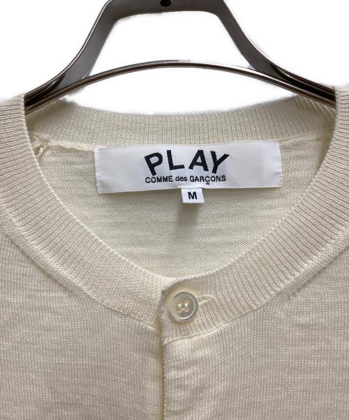PLAY COMME des GARCONS（プレイコムデギャルソン）PLAY COMME des GARCONS (プレイコムデギャルソン) Unisex Round Neck Short Sleeve Cardigan ベージュ サイズ:Mの古着・服飾アイテム