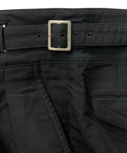 COMME des GARCONS HOMME（コムデギャルソン オム）COMME des GARCONS HOMME (コムデギャルソン オム) ウール100％ サイドアジャスターハーフパンツ ブラック サイズ:Sの古着・服飾アイテム