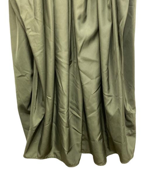 UN3D.（アンスリード）UN3D. (アンスリード) CURVE LINE TUCK SLEEVELESS OP ブラック×カーキ サイズ:38の古着・服飾アイテム