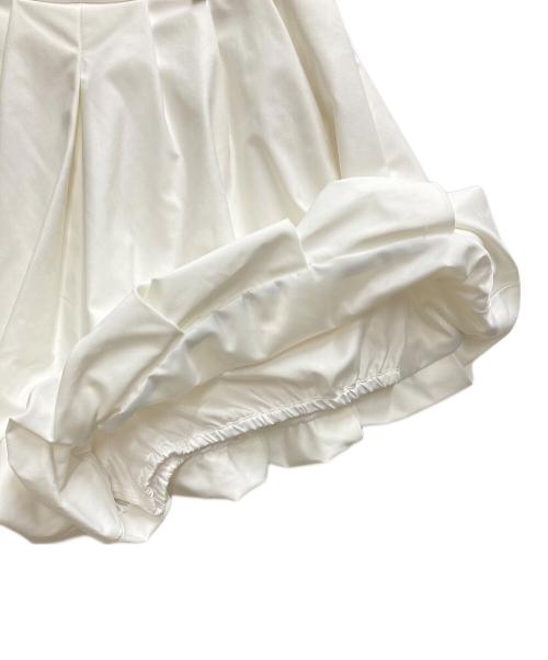 Snidel（スナイデル）Snidel (スナイデル) バルーンミニスコート ホワイトの古着・服飾アイテム