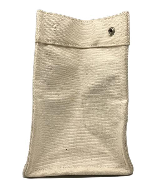 HERMES（エルメス）HERMES (エルメス) ボラボラ PM ホワイト×ブラックの古着・服飾アイテム