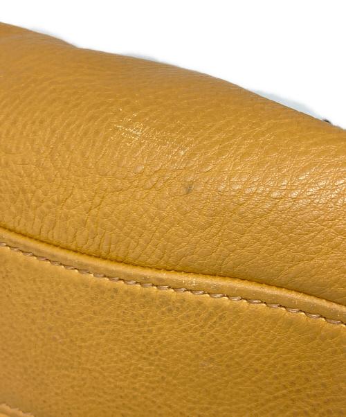 MIU MIU（ミュウミュウ）MIU MIU (ミュウミュウ) vitellocaribu ブラウンの古着・服飾アイテム