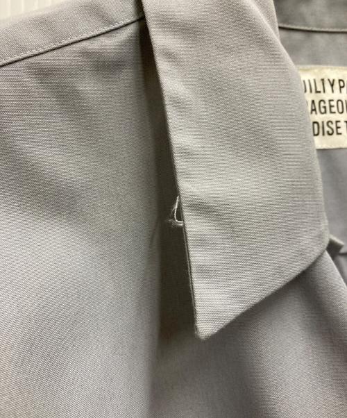 WACKO MARIA（ワコマリア）WACKO MARIA (ワコマリア) バックアイデザインロゴシャツ グレー サイズ:Ｓの古着・服飾アイテム