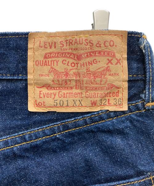 LEVI'S（リーバイス）LEVI'S (リーバイス) 501XX 1955年復刻90's デニムパンツ インディゴ サイズ:Ｗ32の古着・服飾アイテム