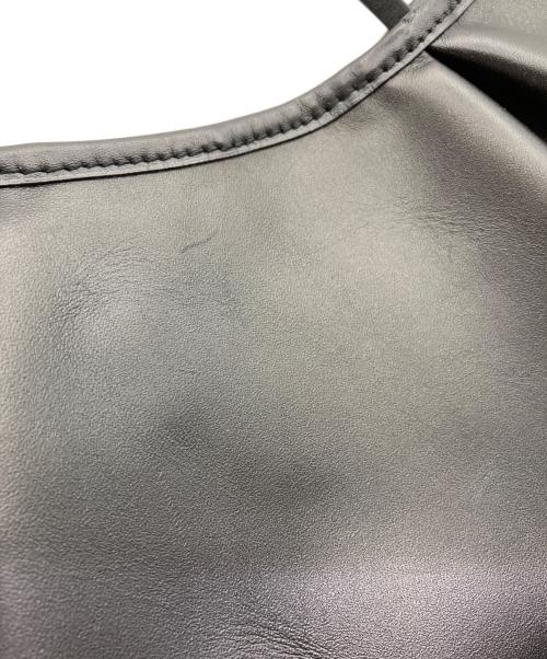 elleme（エレメ）elleme (エレメ) ディンプル レザー バッグ ブラックの古着・服飾アイテム