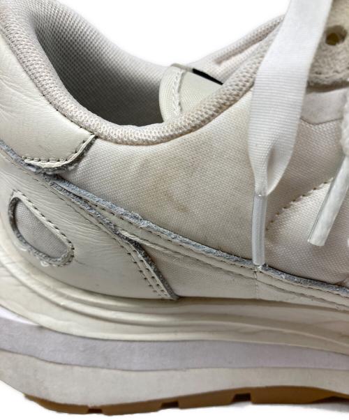 NIKE（ナイキ）NIKE (ナイキ) sacai (サカイ) Vapor Waffle ホワイト サイズ:29の古着・服飾アイテム