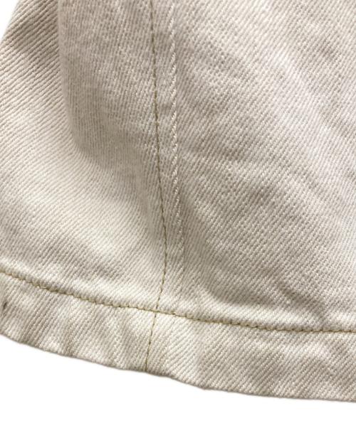 Mame Kurogouchi（マメクロゴウチ）mame kurogouchi (マメクロゴウチ) Floral Embossed Denim Skirt ホワイト サイズ:1の古着・服飾アイテム