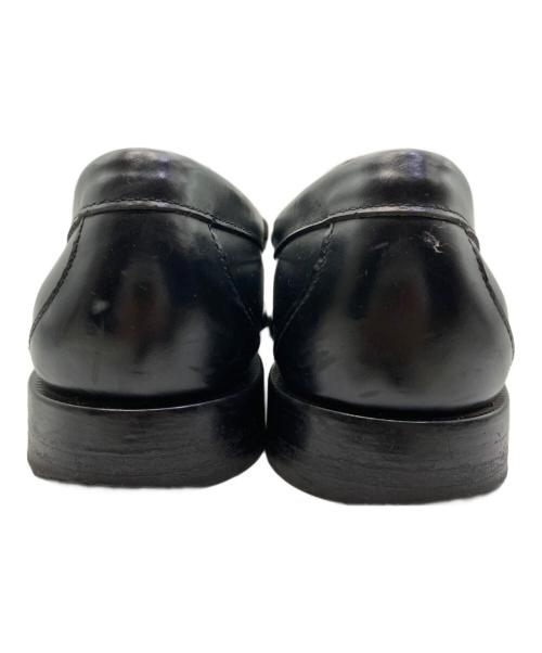 G.H.BASS&CO.（ジー・エイチ・バス・コー）G.H.BASS&CO. (ジー・エイチ・バス・コー) LARSON ローファー ブラック×ホワイト サイズ:EU41の古着・服飾アイテム