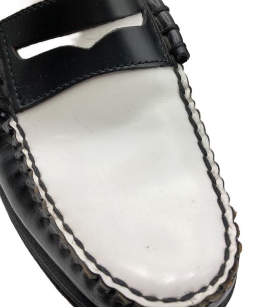 G.H.BASS&CO.（ジー・エイチ・バス・コー）G.H.BASS&CO. (ジー・エイチ・バス・コー) LARSON ローファー ブラック×ホワイト サイズ:EU41の古着・服飾アイテム