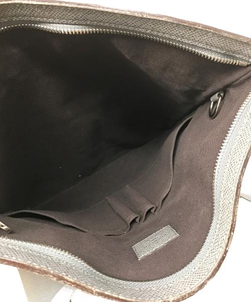 LOUIS VUITTON（ルイ ヴィトン）LOUIS VUITTON (ルイ ヴィトン) イガ サシャ ショルダーバッグの古着・服飾アイテム