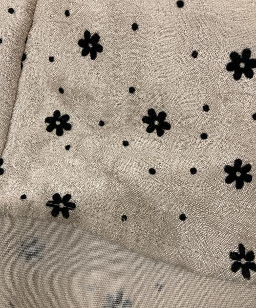 Rosarymoon（ロザリームーン）Rosarymoon (ロザリームーン) Flocky Flower Cami Dress ブラウン サイズ:FREEの古着・服飾アイテム