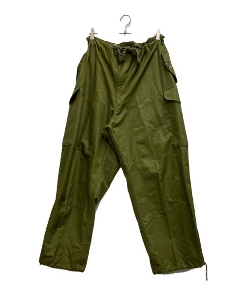 Canadian Army（カナダ軍）Canadian Army (カナディアンアーミー) ウィンドオーバーパンツ カーキ サイズ:不明の古着・服飾アイテム