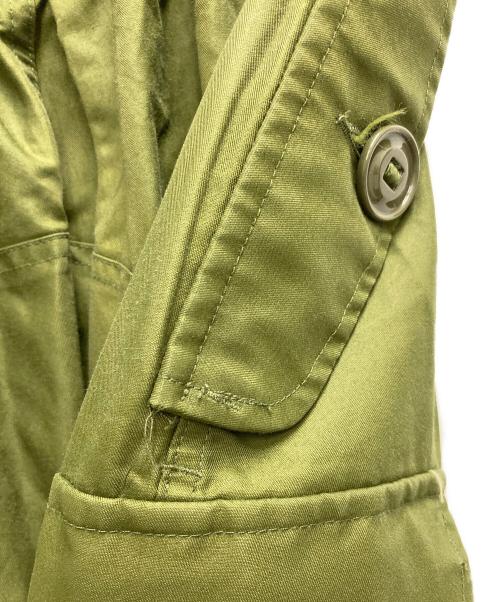 Canadian Army（カナダ軍）Canadian Army (カナディアンアーミー) ウィンドオーバーパンツ カーキ サイズ:不明の古着・服飾アイテム