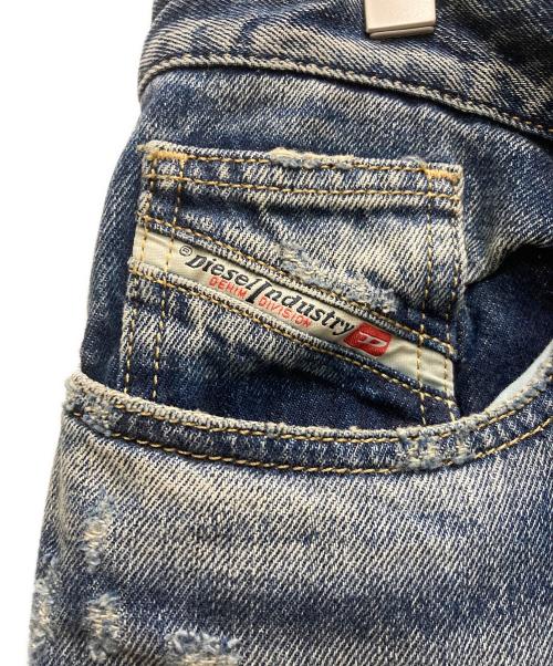 DIESEL（ディーゼル）DIESEL (ディーゼル) D-Rise デニムパンツ ネイビー サイズ:SIZE 76cm (W30)の古着・服飾アイテム