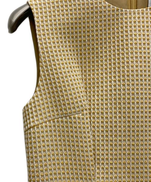 Loulou Willoughby（ルルウィルビー）Loulou Willoughby (ルルウィルビー) スパークルジャガードノースリーブワンピース イエロー サイズ:SIZE 2の古着・服飾アイテム