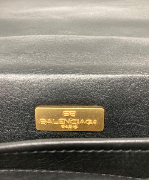 BALENCIAGA（バレンシアガ）BALENCIAGA (バレンシアガ) ACE (エース) BBロゴ フラップショルダーバッグ ブラックの古着・服飾アイテム