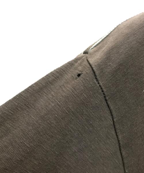 UNDERCOVERISM（アンダーカバーイズム）UNDERCOVERISM (アンダーカバーイズム) COMME des GARCONS (コムデギャルソン) GIZ柄ダメージ加工Tシャツ グレー サイズ:Mの古着・服飾アイテム