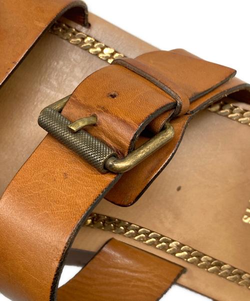 Christian Louboutin（クリスチャン・ルブタン）Christian Louboutin (クリスチャン・ルブタン) レザーフラットサンダル ブラウン サイズ:43の古着・服飾アイテム