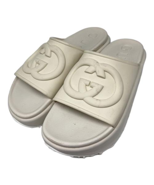 GUCCI（グッチ）GUCCI (グッチ) インターロッキングG スライドサンダル ホワイト サイズ:38の古着・服飾アイテム