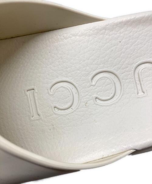 GUCCI（グッチ）GUCCI (グッチ) インターロッキングG スライドサンダル ホワイト サイズ:38の古着・服飾アイテム