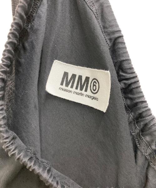 MM6 Maison Margiela（エムエムシックスメゾンマルジェラ）MM6 Maison Margiela (エムエムシックスメゾンマルジェラ) デザインキャミソールブラウス ブラック サイズ:Sの古着・服飾アイテム